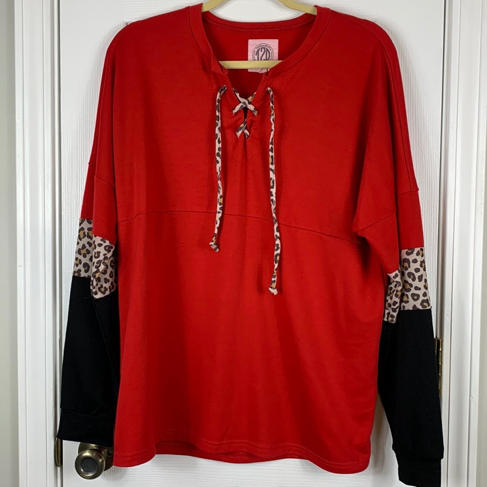 Tees2urdoor red long sleeved sweatshirt with a black/animal print stripe size sm
